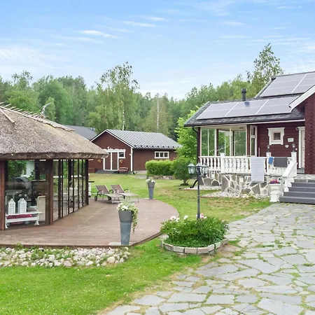 度假居 Sirpia By Interhome *